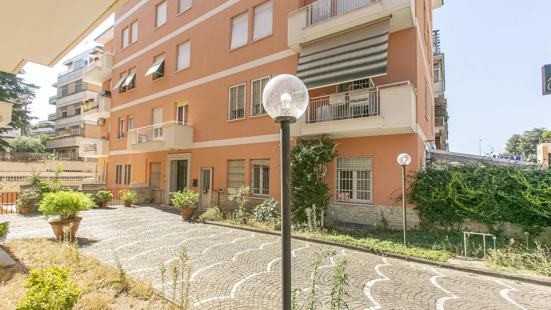 Moderno Appartamento Vicino La Metropolitana A Cornelia Rome 0*,  Italy