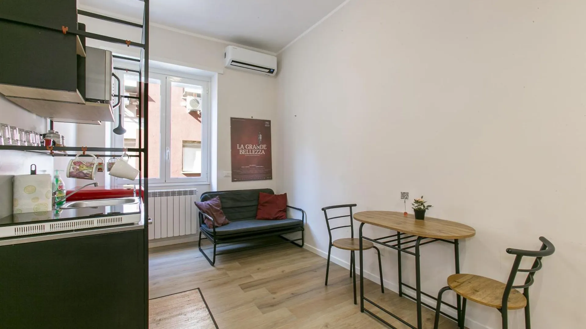 Moderno Appartamento Vicino La Metropolitana A Cornelia Rome Apartment